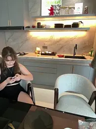 Nura_n_Sarah webcam model stream image