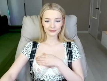 _passion_show_ webcam model stream image