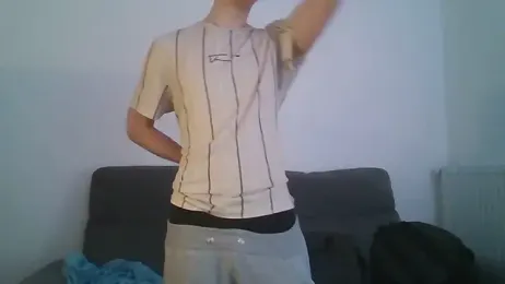 EtudiantSecret webcam model stream image