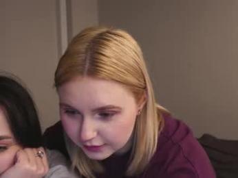 reilbelll webcam model stream image