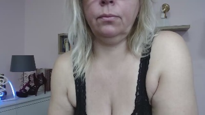 sensualNANCY webcam model stream image