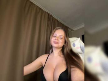 _Fraerok_ webcam model stream image