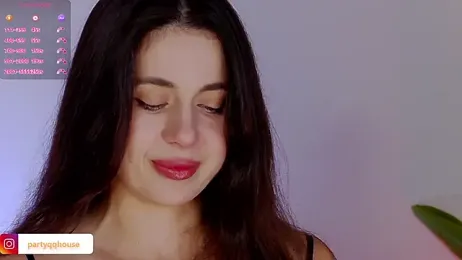 PartyQqHouse webcam model stream image