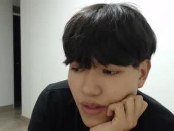 haru_boi webcam model stream image