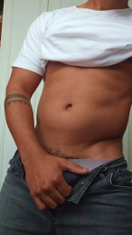 Goldenzin webcam cam4 model stream image