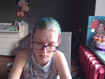 malvinella webcam bongacams model stream image