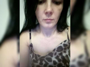 Ledi-DiEmma webcam model stream image