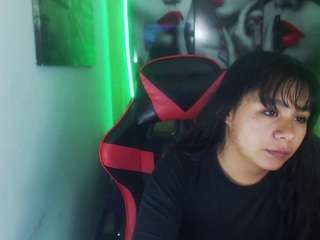 charis-bellota webcam model stream image