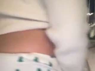 beee0135 webcam model stream image