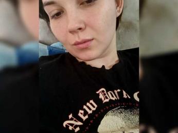 FoxyLoVe01 webcam bongacams model stream image