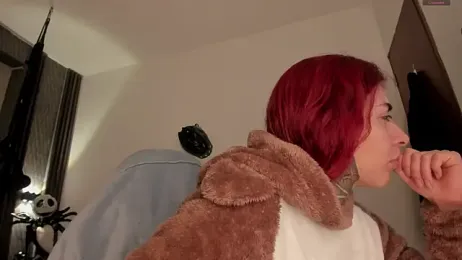 selene_red_ webcam stripchat model stream image