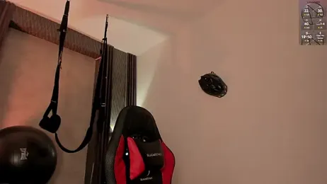 selene_red_ webcam model stream image