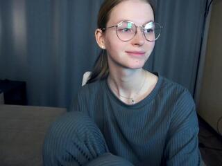 Floria Horita webcam model stream image