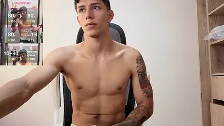 Cristopher23_ webcam model stream image