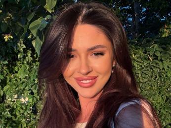 Ashley webcam model stream image