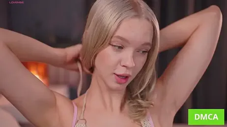 TastyTiffy webcam model stream image