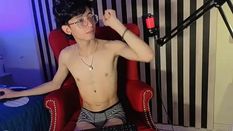 Twink_Sebas7 webcam model stream image