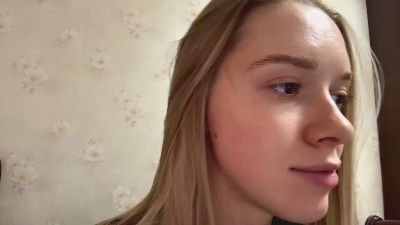 RonniPourvase webcam cam4 model stream image