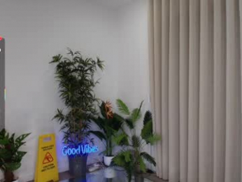 angel_danm_milf webcam model stream image
