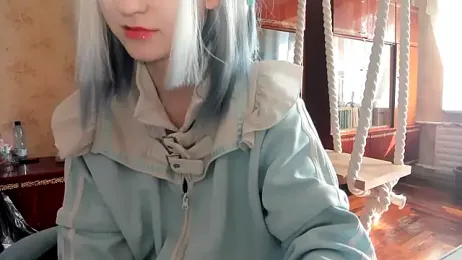Yoonhee_Kiss webcam model stream image