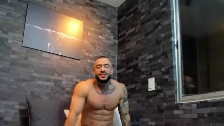 BruceDallas webcam model stream image