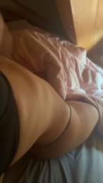 s0gn4r3 webcam model stream image