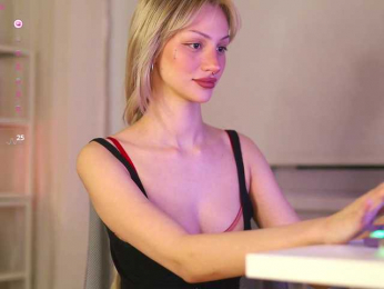 babeholly webcam model stream image