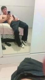 Gui0180 webcam model stream image