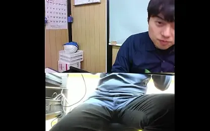 whitebriefboy webcam model stream image