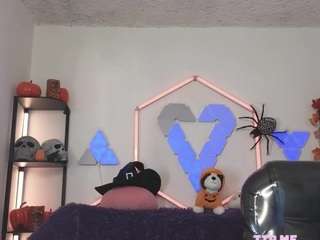 littlevixen18 webcam model stream image