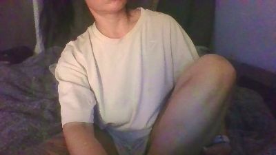 _emilyxx webcam model stream image