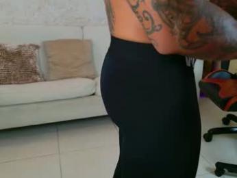 chris_reilly webcam model stream image