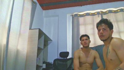 ERENK_AND_LEVY webcam cam4 model stream image
