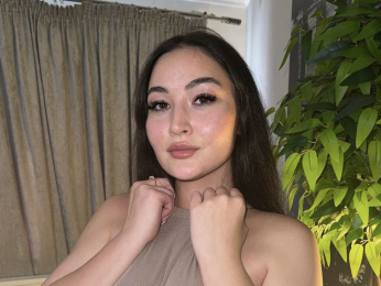 MilaYumi webcam model stream image