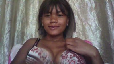 GaelLily97 webcam model stream image