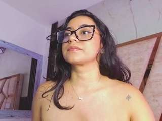 miilaklum webcam model stream image
