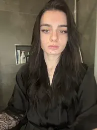 AdelinaAlia webcam model stream image