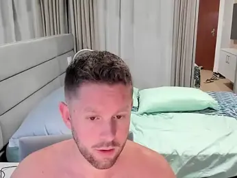 RipMyUnderwear webcam model stream image