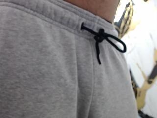 Syimon W webcam model stream image