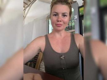 beWITCHed2206 webcam model stream image