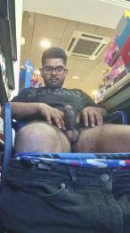 Shwfgdaa webcam cam4 model stream image