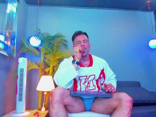 Dennis Cox webcam flirt4free model stream image