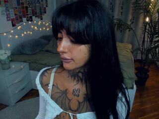 Erlina Foard webcam model stream image