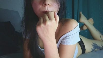 kissedbythemoon webcam model stream image