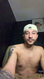 tripi_hot webcam cam4 model stream image