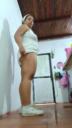 Freyja_SexPee webcam model stream image