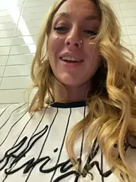 Sweet___Emily webcam model stream image