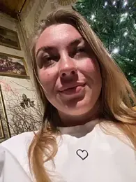 Sweet___Emily webcam stripchat model stream image