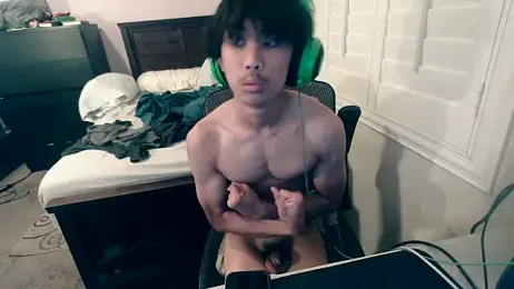 youngasianboy2007 webcam stripchat model stream image