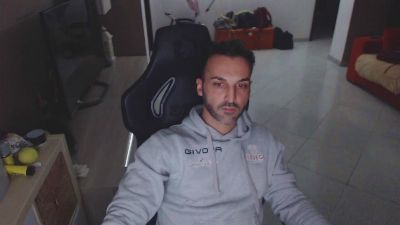 mistik_69 webcam model stream image